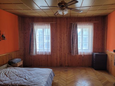 Eladó Ház 2335 Taksony Taksony Fő útvonalon