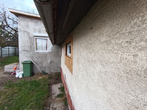 Eladó Ház 2740 Abony Mária Terézia
