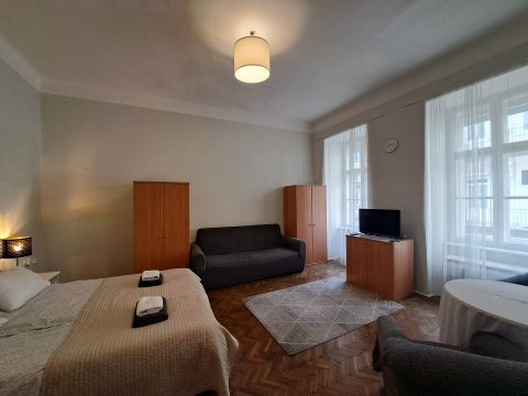 Eladó Lakás 1075 Budapest 7. kerület 