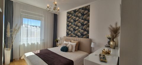 Eladó Ház 6000 Kecskemét Exkluzív családi ház a Vacsiközben!