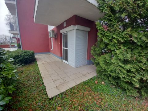Eladó Lakás 7200 Dombóvár 