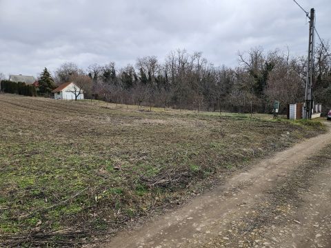 Eladó Telek 8092 Pátka 