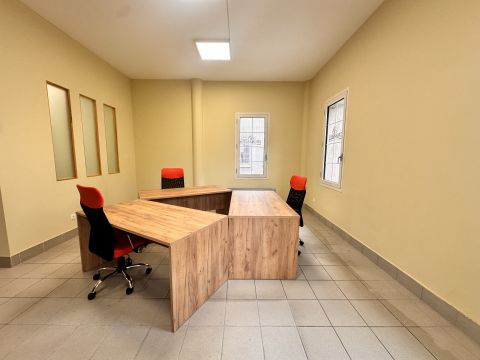 Eladó Iroda 8900 Zalaegerszeg 