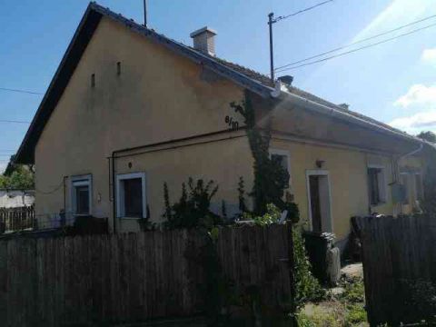 Eladó Ház 2451 Ercsi 