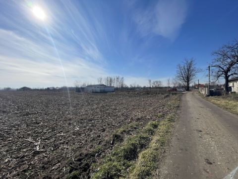 Eladó Telek 2200 Monor 