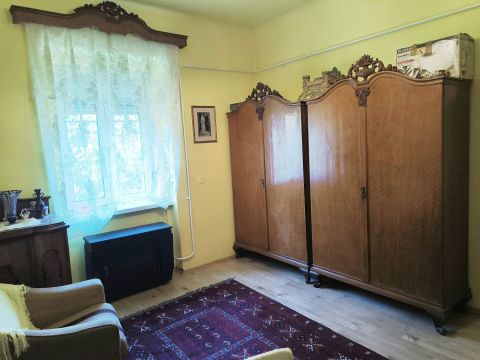 Eladó Lakás 9023 Győr NÁDORVÁROSI TÉGLALAKÁS KIVÁLÓ LOKÁCIÓVAL!