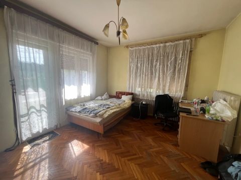 Eladó Lakás 7627 Pécs 