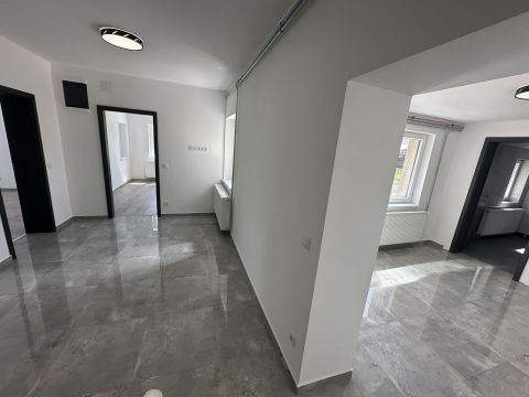 Eladó Ház 2730 Albertirsa Csendes utcában