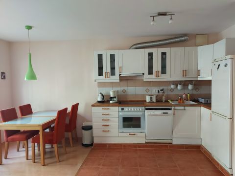 Eladó Lakás 1138 Budapest 13. kerület , 10 percre Városközpont közeléhez