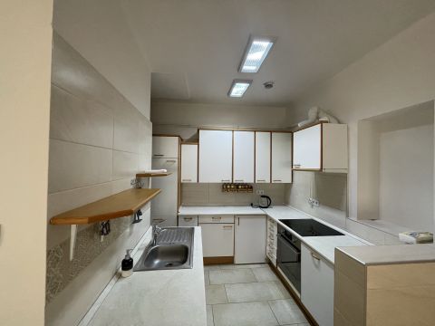 Eladó Ház 6000 Kecskemét , Teljes körűen felújított Családi HÁZ eladó Kadafalván