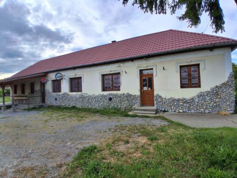 Eladó Vendéglátás 3734 Szuhogy , Szuhogy, József Attila út 52