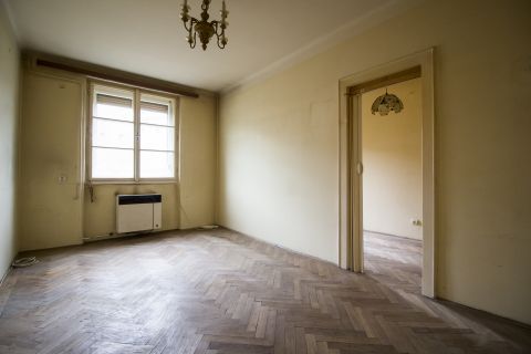 Eladó Lakás 1074 Budapest 7. kerület , A Rózsák terének (közvetlen) szomszédságában.