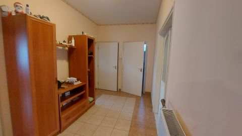Eladó Ház 2194 Tura Botaniq kastélyhoz közel.