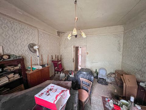 Eladó Ház 1201 Budapest 20. kerület , Ház akár három generációnak is, új tetővel, autóbeállóval
