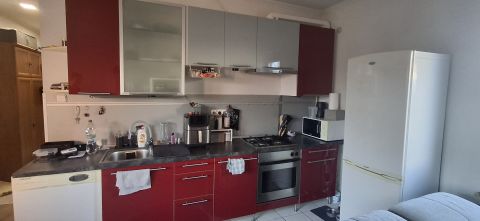 Kiadó Lakás 2335 Taksony , Kiadó 1,5 szobás lakás Taksonyban!