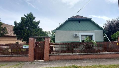 Eladó Ház 5400 Mezőtúr , 5400 Mezőtúr, Csendes