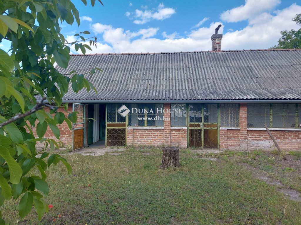 6070 Izsák — 1/19