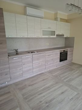 Eladó Lakás 7100 Szekszárd , Szekszárd Városközponti részén