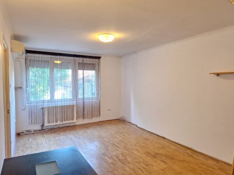 Eladó Lakás 1135 Budapest 13. kerület , BÉKE TÉR KÖZELÉBEN 2 SZOBÁS 2. EMELETI, JÓ ÁLLAPOTÚ LAKÁS