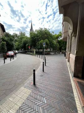 Eladó Lakás 1092 Budapest 9. kerület , Mini garzon a belváros szívében – Ferenc körúton!