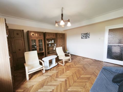Eladó Lakás 2400 Dunaújváros Dunaújváros belvárosában,51 m2-es,2 szobás tégla lakás eladó