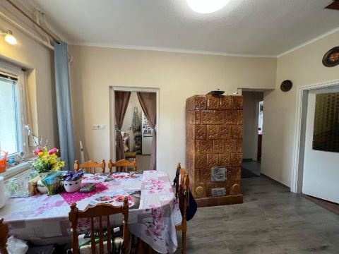 Eladó Ház 4100 Berettyóújfalu , 4100 Berettyóújfalu, Csendes