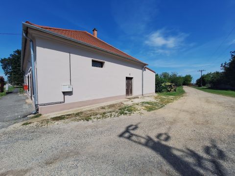 Eladó Ház 9776 Püspökmolnári 