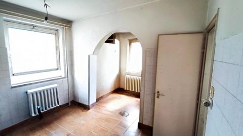 Eladó Ház 1163 Budapest 16. kerület 1163 Budapest 16, Sashalom