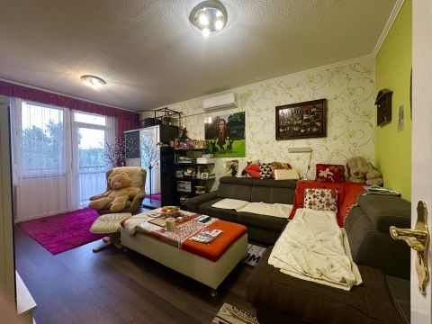 Eladó Lakás 8900 Zalaegerszeg , Zalaegerszeg Kertváros