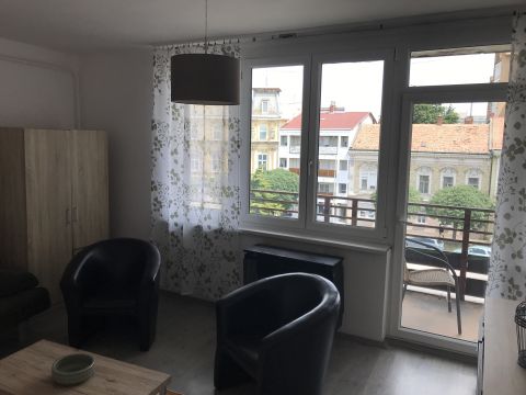 Eladó Lakás 8000 Székesfehérvár Belvárosban