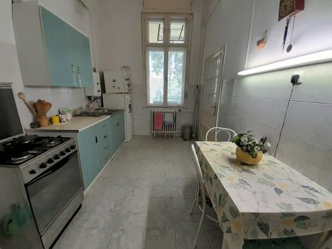 Kiadó Lakás 5600 Békéscsaba 