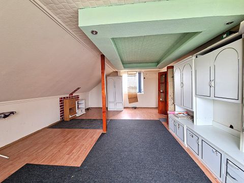Eladó Ház 1239 Budapest 23. kerület , Soroksáron nappali + 4 szobás családi ház ELADÓ!