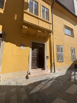 Kiadó Üzlethelyiség 9021 Győr 