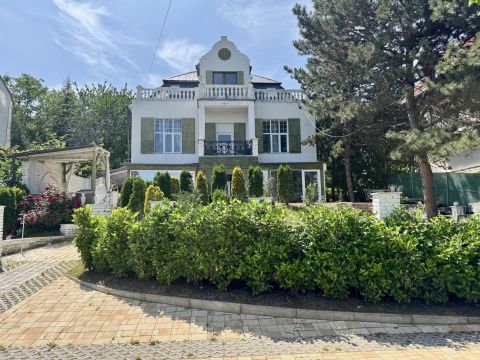 Eladó Ház 1118 Budapest 11. kerület , Sasadon PANORÁMÁS LUXUS VILLAHÁZ ELADÓ!