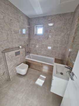 Eladó Lakás 2900 Komárom 