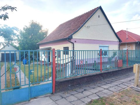 Eladó Ház 6223 Soltszentimre 