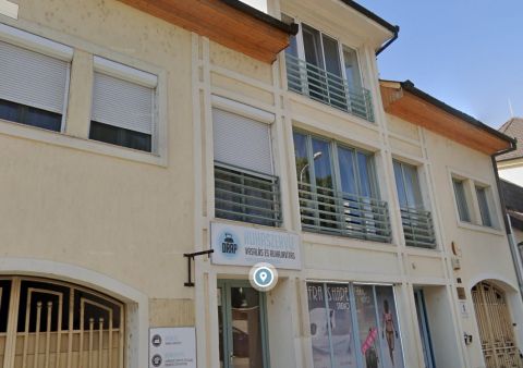 Kiadó Lakás 7624 Pécs , Pécs Egyetemvárosban az Alkotmány utcában