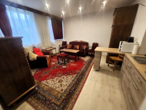 Kiadó Lakás 8200 Veszprém Török Ignác utca