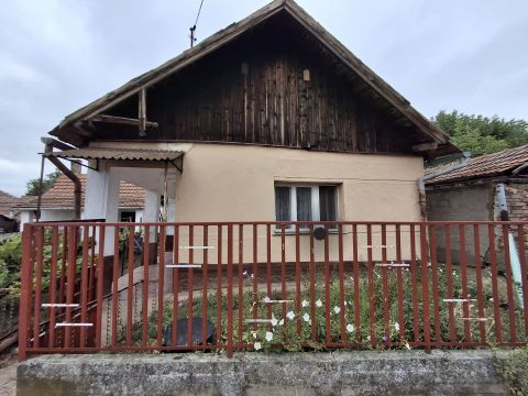 Eladó Ház 4100 Berettyóújfalu 
