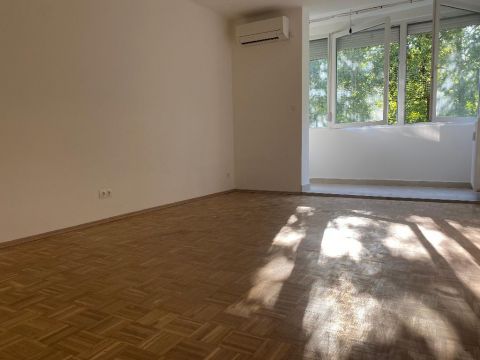 Eladó Lakás 1098 Budapest 9. kerület , 1098 Budapest 9, József Attila lakótelep