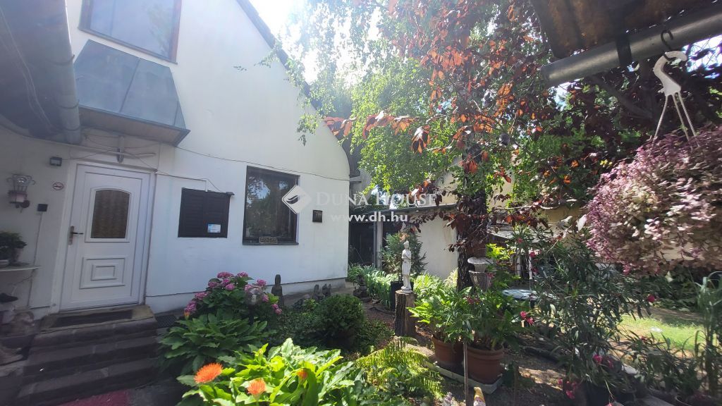 Eladó Ház 2000 Szentendre, 