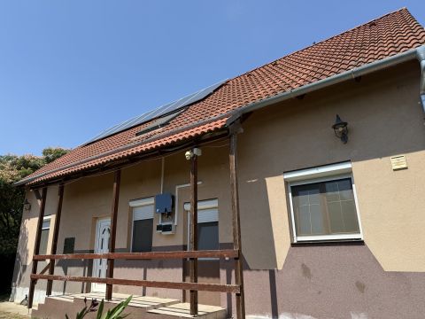 Eladó Ház 7671 Zók 