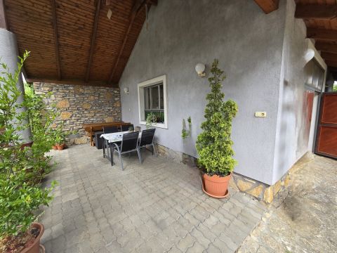 Eladó Ház 8443 Bánd 