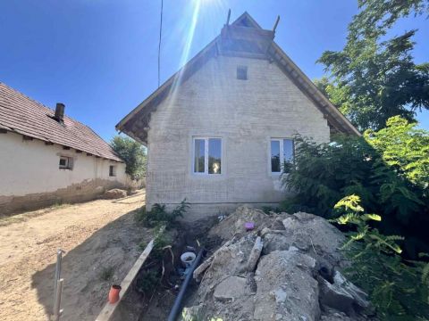 Eladó Ház 2366 Kakucs , 2366 Kakucs, lakóövezet