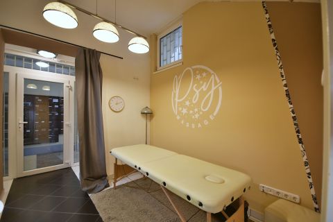 Kiadó Üzlethelyiség 1085 Budapest 8. kerület 