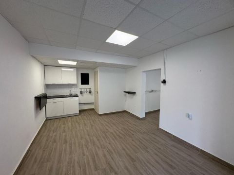 Eladó Üzlethelyiség 3508 Miskolc , 3530 Miskolc, Belváros