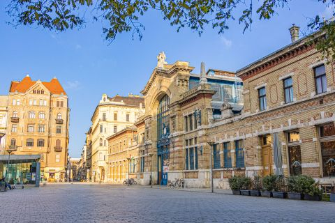 Eladó Üzlethelyiség 1084 Budapest 8. kerület , Benne van a következő nagy dobásod.