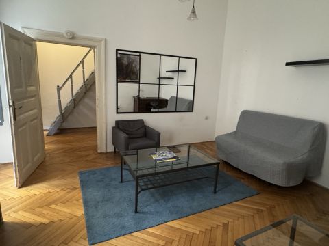 Eladó Lakás 1054 Budapest 5. kerület Kálmán Imre utca közel a Bajcsy Zsillinszkyhez Airbnb lakás