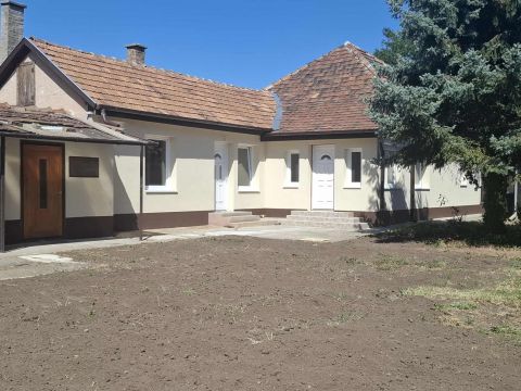 Eladó Ház 2220 Vecsés , Nincs utca