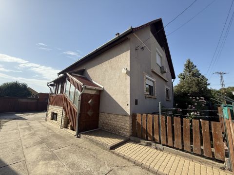 Eladó Ház 2234 Maglód 